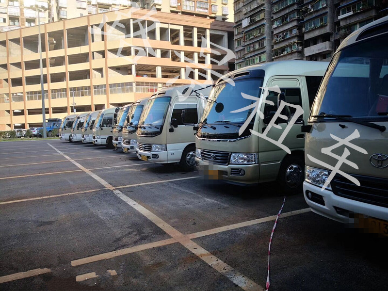 宣漢縣&ldquo;巴山大峽谷景區&rdquo;開園儀式指定豐田考斯特用車