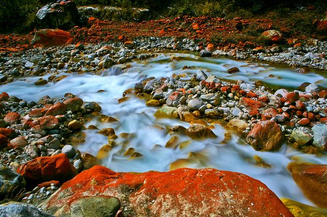 色達(dá)、丹巴、海螺溝、稻城、川藏租車旅游
