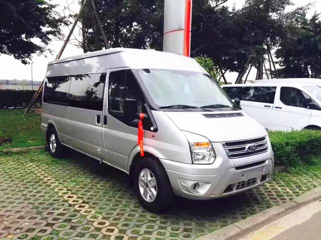 成都中巴車租賃價格