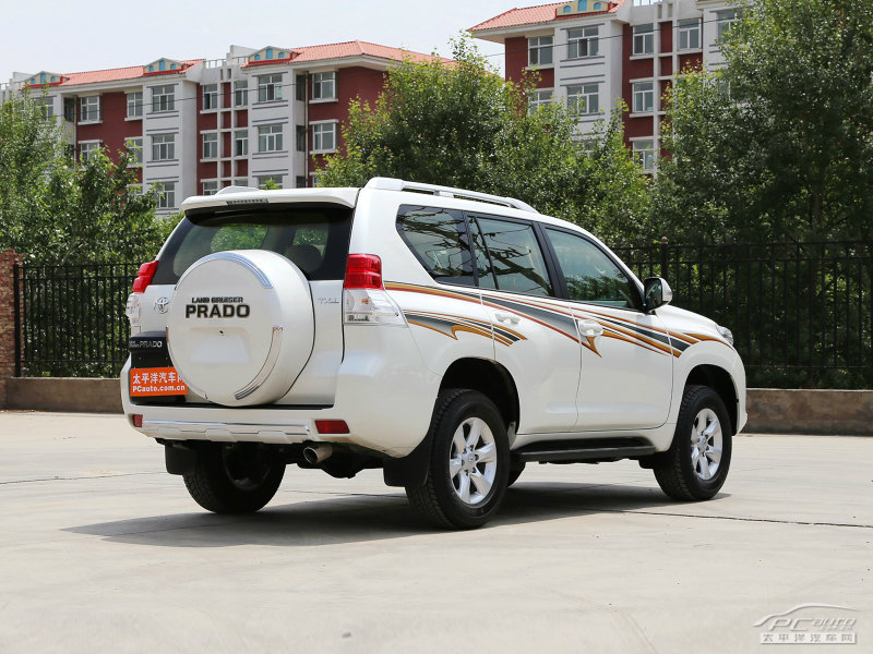 成都租車普拉多一天多少錢