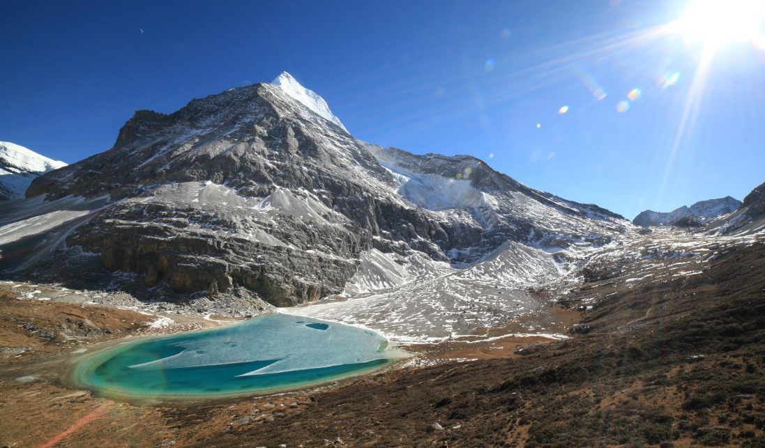 成都租車到稻城多少錢