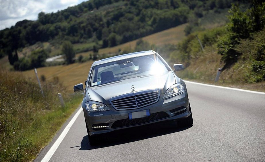 成都春節租什么車回家比較好