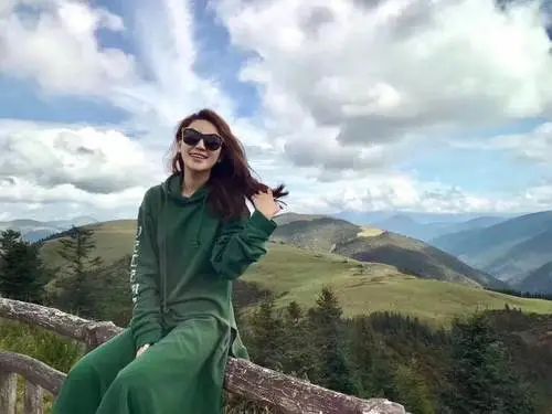 成都租車去西藏旅游需要幾天