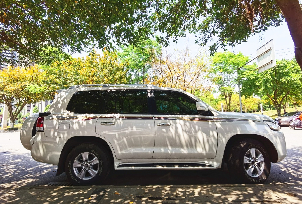 新手去川藏線租車自駕時要注意這些問題！