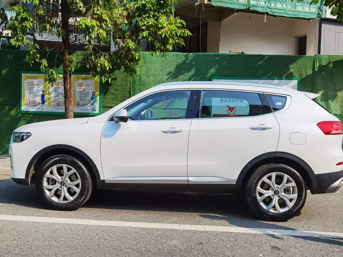 旅游租車自駕游到無人區時，為什么不能睡在車里？