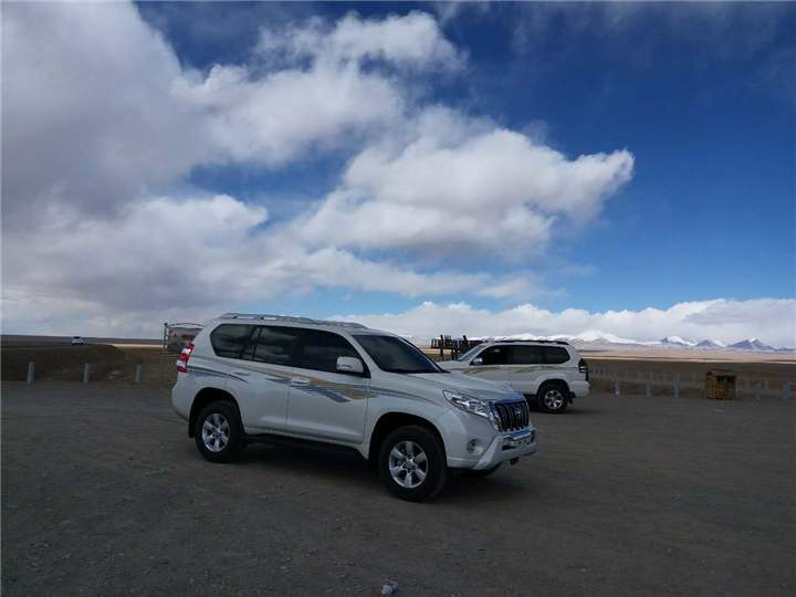 國(guó)慶租車自駕游川藏線要多少錢？需要什么類型的車？