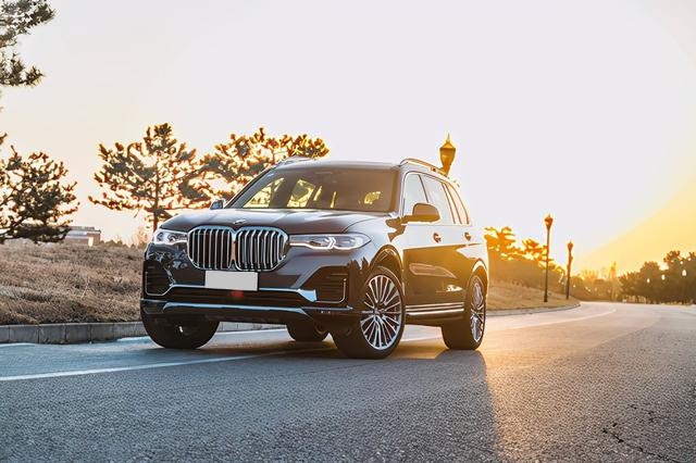 買車和租車哪個更方便? 買車和租車哪個更方便?