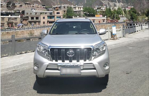 成都租車帶司機到拉薩費用多少錢