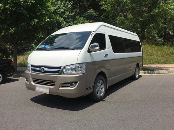 成都租海獅汽車