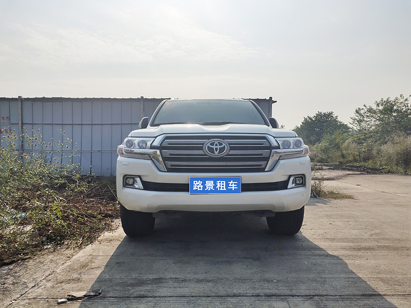 成都租越野車陸地巡洋艦 成都租越野車陸地巡洋艦